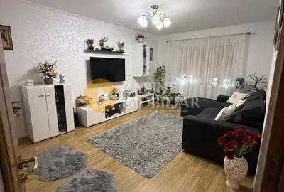 Apartament cu 3 camere decomandat, mobilat în Tomești