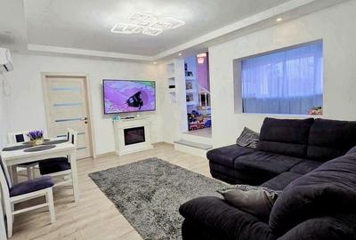 Casă cu 6 camere cu Teren 222 Mp în Dobroești
