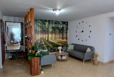 Apartament cu 3 camere semidecomandat, mobilat în Andrei Mureșanu