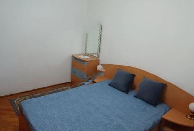 Apartament cu 2 camere decomandat, mobilat în Titan