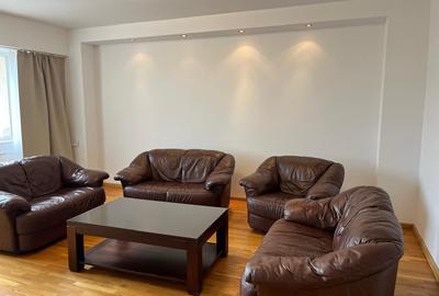 Apartament cu 2 camere decomandat, mobilat în Unirii