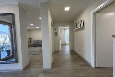 Casă cu 5 camere cu Canalizare în Est - 10