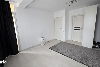 Casă cu 5 camere cu Teren 250 Mp în Central - 13