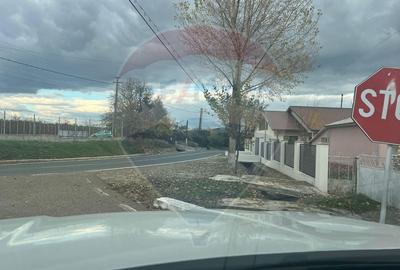 Teren Construcții intravilan de 915 mp, în Cârligele