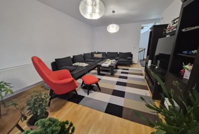 Casă cu 4 camere cu Teren 397 Mp în Cetate - 3