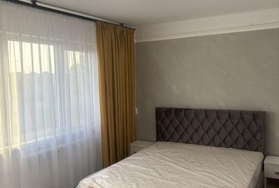 Apartament cu 3 camere decomandat în Exterior Vest