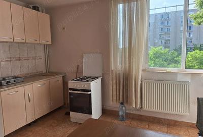 Garsonieră nedecomandată în Exterior Vest