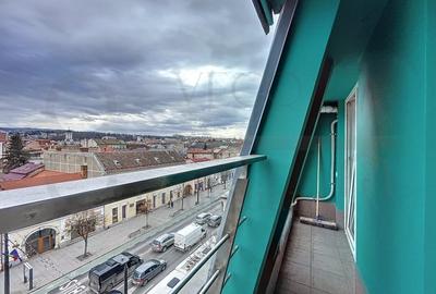 Apartament cu 3 camere semidecomandat, mobilat în Central - 16