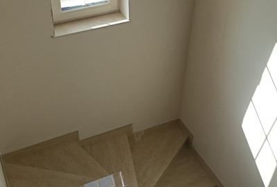 Duplex cu 5 camere cu Teren 450 Mp în Central - 7