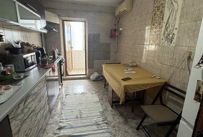 Apartament cu 3 camere decomandat în Mazepa 2 - 6