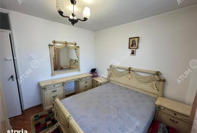 Apartament cu 2 camere decomandat, mobilat în Ștrand