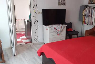 Casă cu 3 camere cu Teren 700 Mp în Central