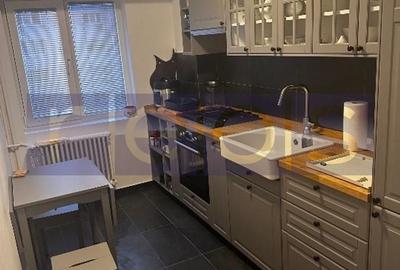 Apartament cu 3 camere decomandat, mobilat în P-ța Victoriei - 5