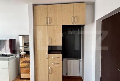 Apartament cu 3 camere în Est - 2