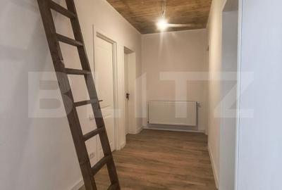 Casă cu 4 camere în Ișalnița