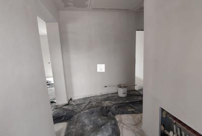 Casă individuală cu 4 camere cu Teren 331 Mp în Crevedia - 2