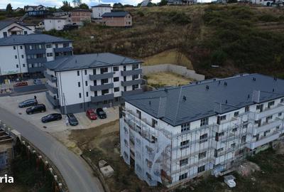 Apartament cu 6 camere decomandat în Central