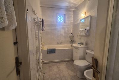 Apartament cu 3 camere semidecomandat în Mazepa 1 - 8