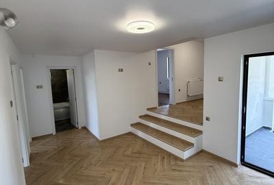Casă cu 3 camere în Bălești - 2