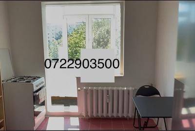 Apartament cu 3 camere decomandat în Apărătorii Patriei - 1