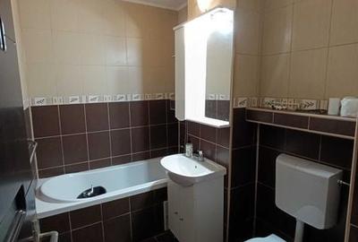 Apartament cu 2 camere decomandat în Tomis III - 5