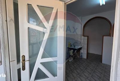 Apartament cu 2 camere decomandat în Sebeș - 6