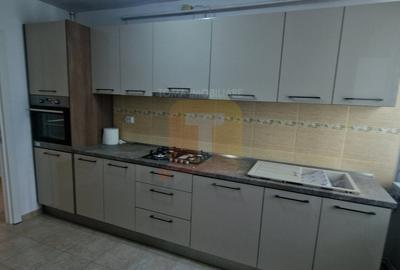 Apartament cu 2 camere decomandat în Precista - 8