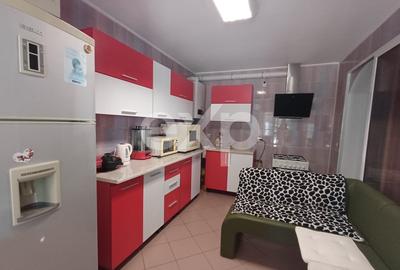 Apartament cu 2 camere semidecomandat, mobilat în Prelungirea Craiovei - 1