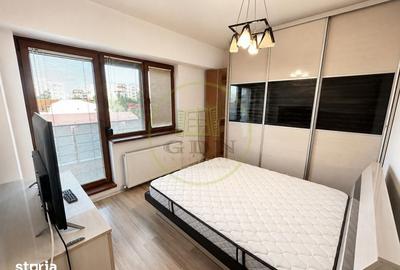 Apartament cu 2 camere semidecomandat în 1 Mai