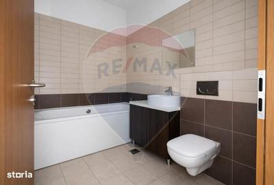 Spațiu comercial, de 63 mp, în Central