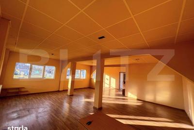 Casă cu 7 camere cu Teren 1342 Mp în Central - 3