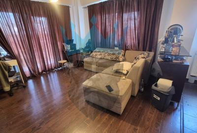 Apartament cu 3 camere semidecomandat, mobilat în Roșu - 3