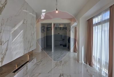 Casă individuală cu 6 camere cu Teren 484 Mp în Central - 2