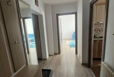 Apartament cu 3 camere în Florilor