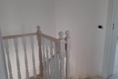 Duplex cu 4 camere cu Teren 250 Mp în Burdujeni - 7
