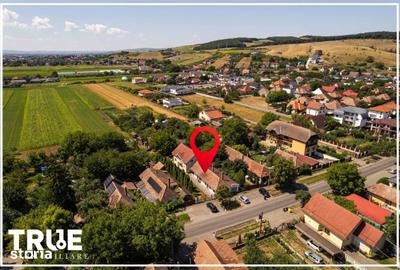 Casă cu 2 camere cu Teren 2000 Mp în Remetea