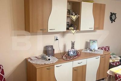 Casă cu 2 camere cu Teren 3548 Mp în Doba
