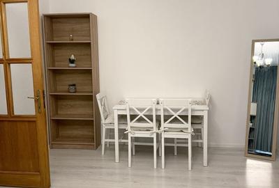 Apartament cu 3 camere semidecomandat în Independenței - 2