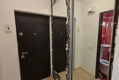 Garsonieră semidecomandată în Titan - 11