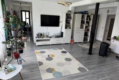 Casă cu 3 camere în Valea Moșneagului - 4