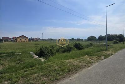 Teren de 600 mp, în Botiz