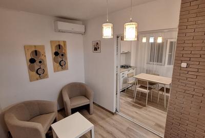 Apartament cu 2 camere decomandat în Olteniței - 2