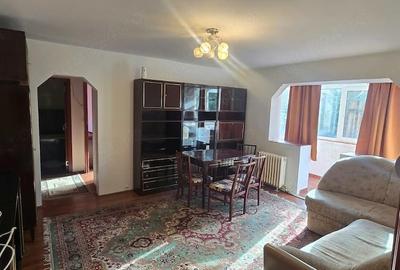 Apartament cu 2 camere semidecomandat în Micro 16