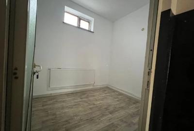 Spațiu comercial, de 106 mp, în Casa de Cultură - 9
