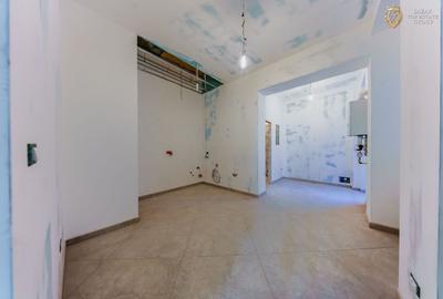 Apartament cu 4 camere semidecomandat în Central - 11