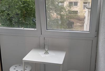 Garsonieră semidecomandată în 9 Mai - 2