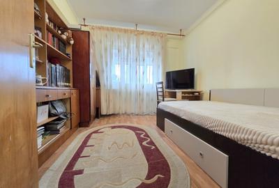 Apartament cu 3 camere decomandat, mobilat în Giurgiului - 9