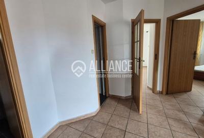 Casă individuală cu 6 camere cu Canalizare în Central - 11