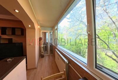 Apartament cu 4 camere în Drumul Taberei - 9