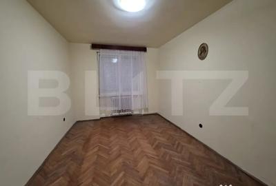 Apartament cu 3 camere semidecomandat în Solidarității - 2